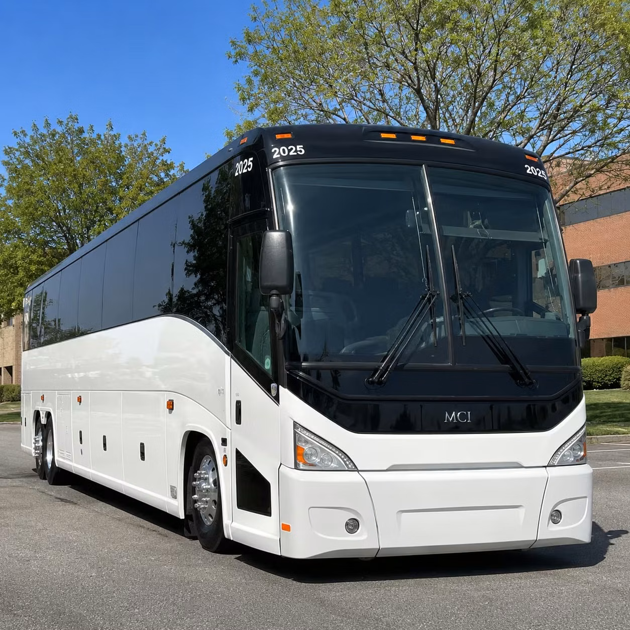 concert bus rentals in pontiac