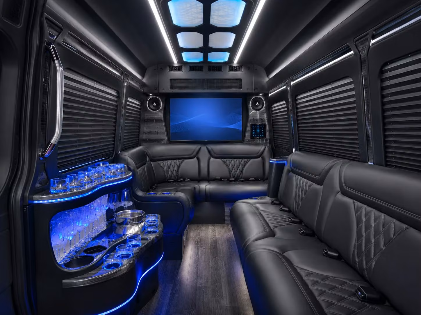 corporate sports and team building event transportation in pontiac