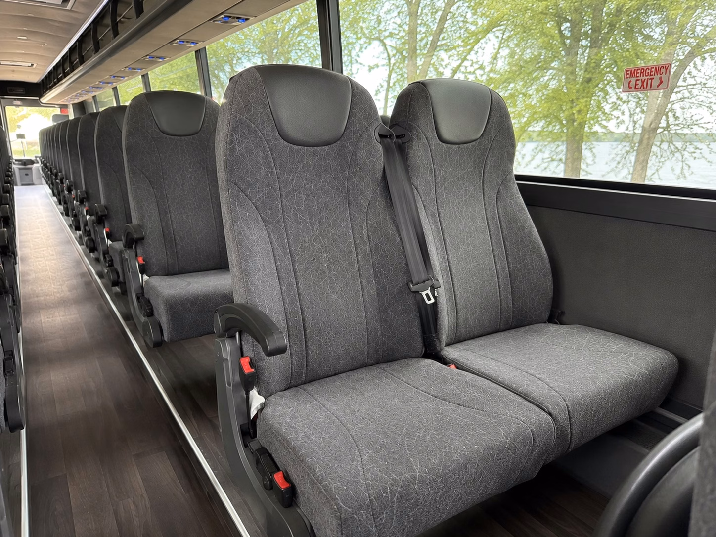 how the bus type you choose changes your charter bus price in pontiac michigan