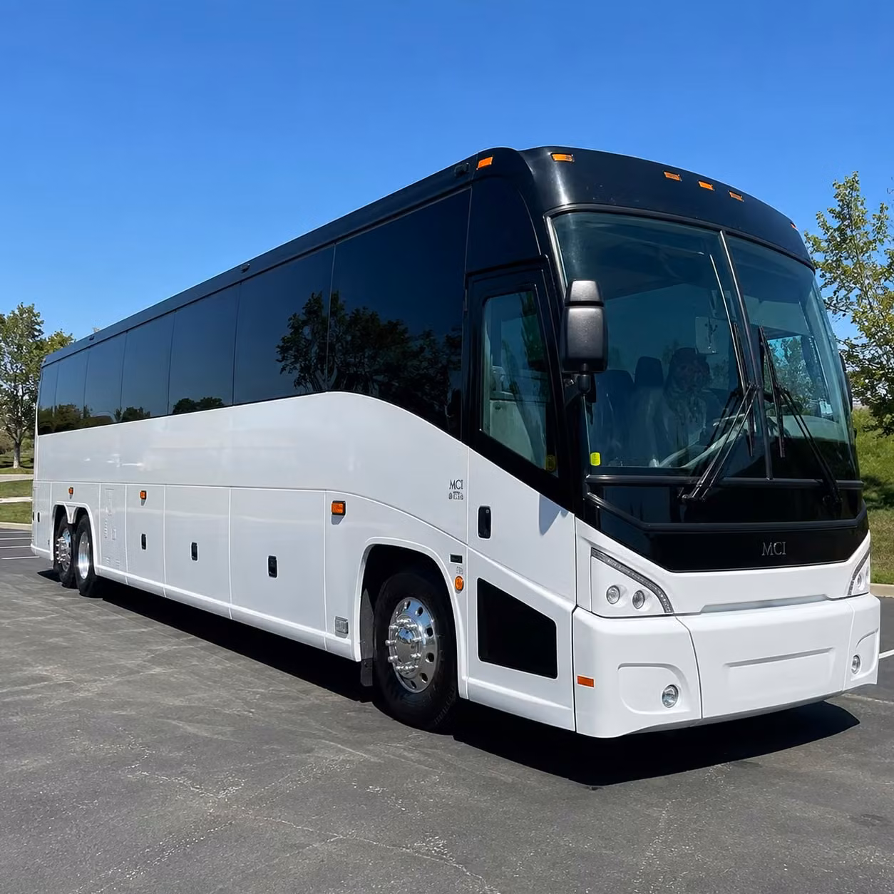 keep your corporate travel group together from pontiac to the gate