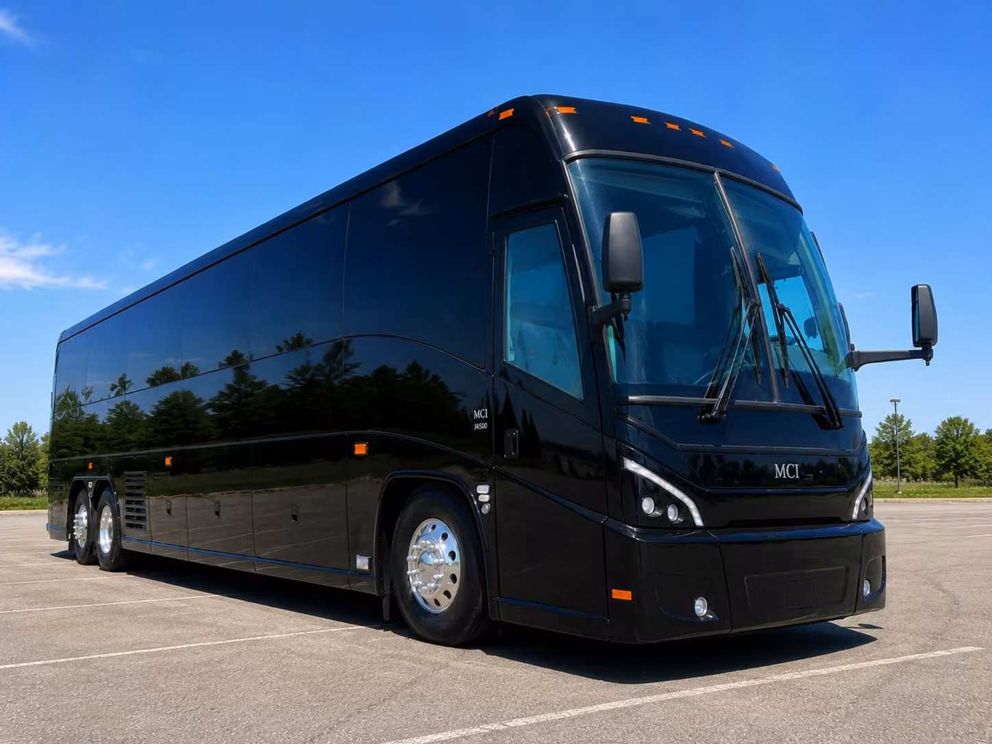 long distance corporate bus rentals from pontiac michigan
