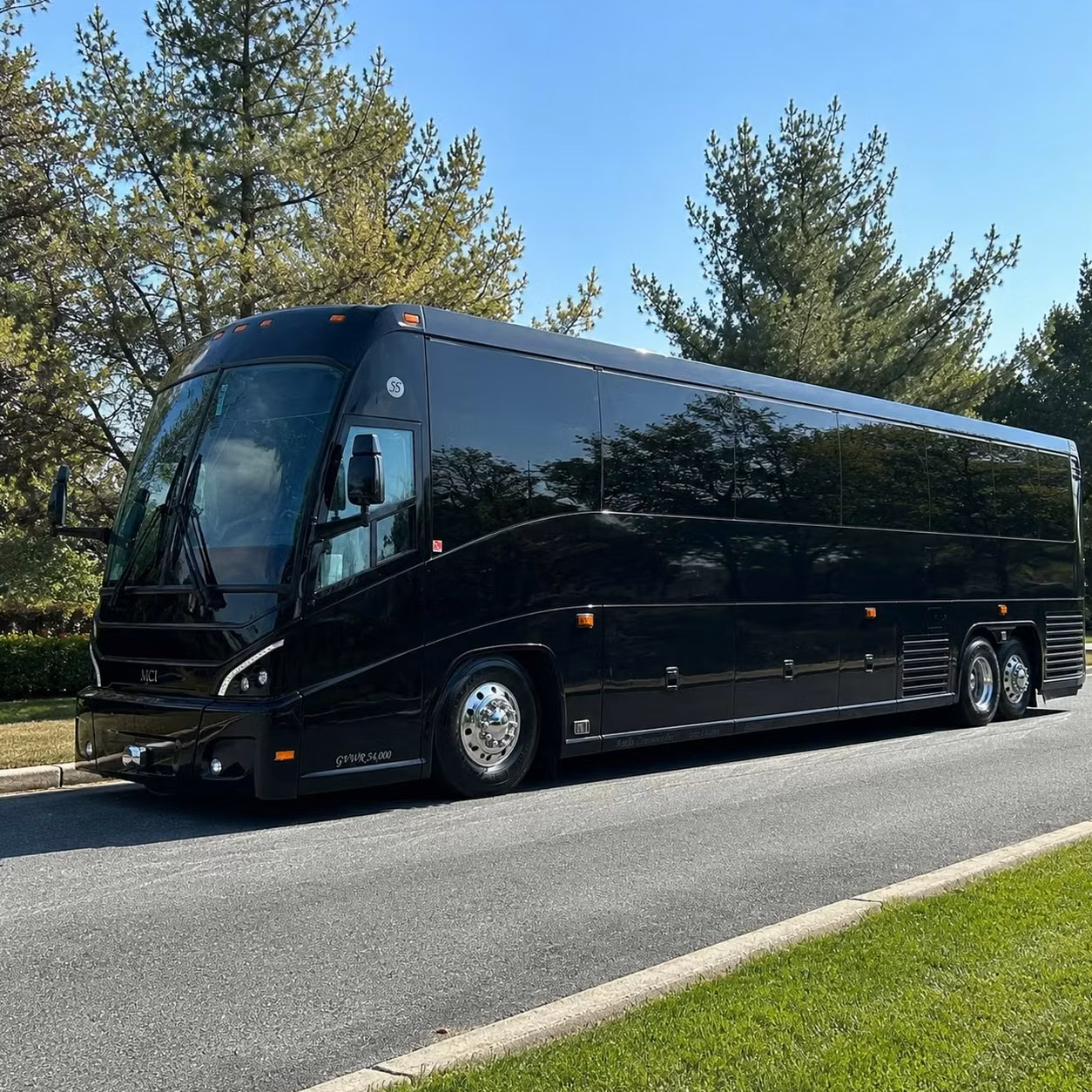 on time airport transfers to dtw and beyond for pontiac government and military groups