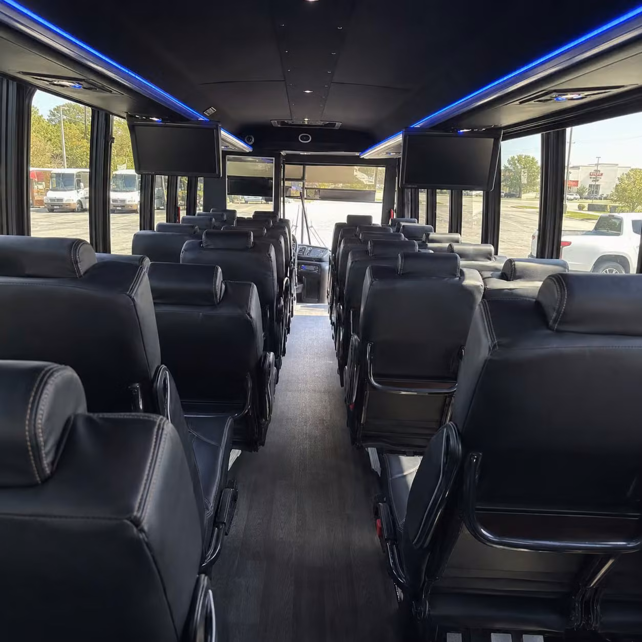 pontiac 25 passenger minibus rental