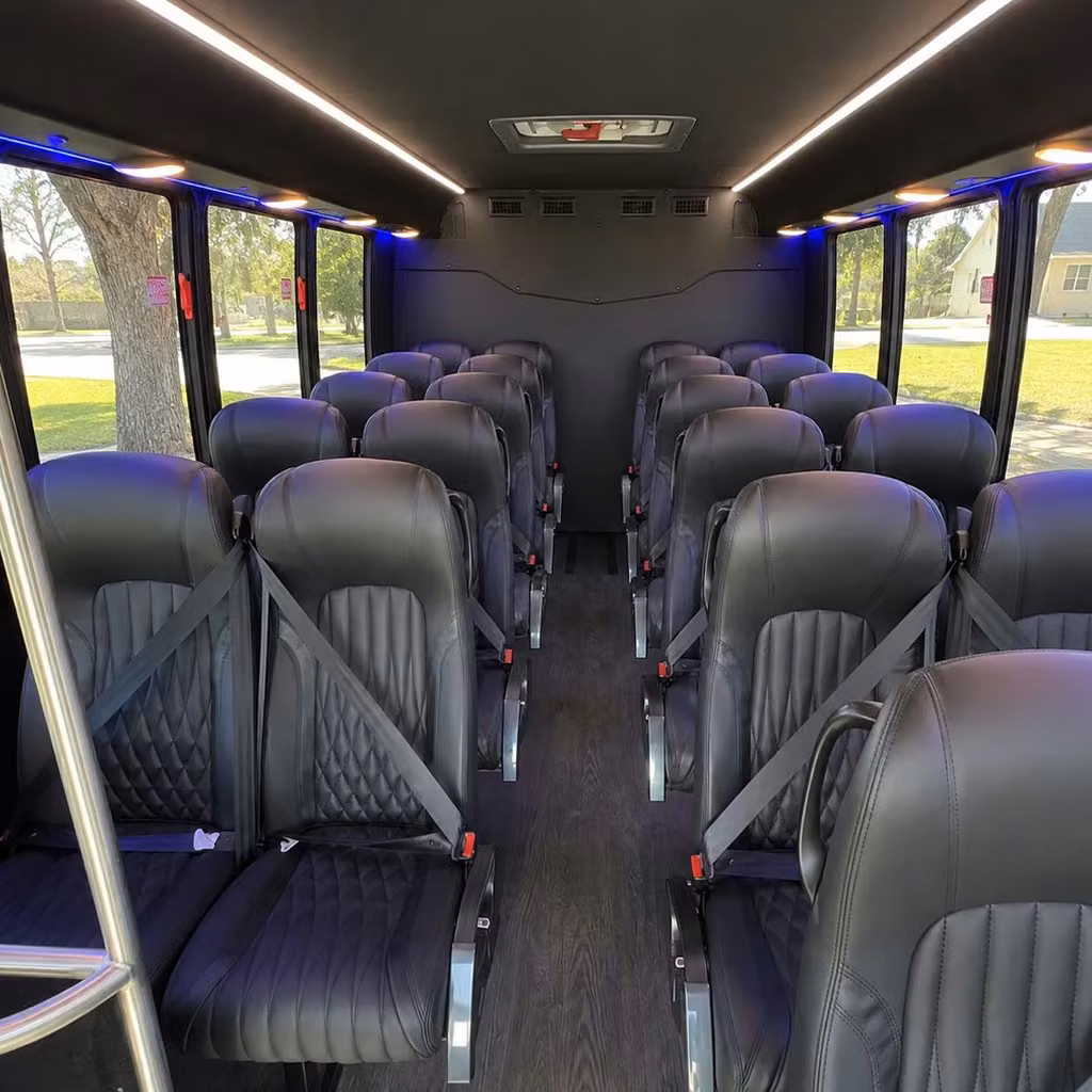 pontiac 30 passenger minibus rental
