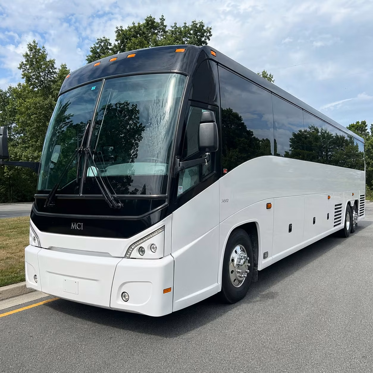 pontiac sporting event transportation