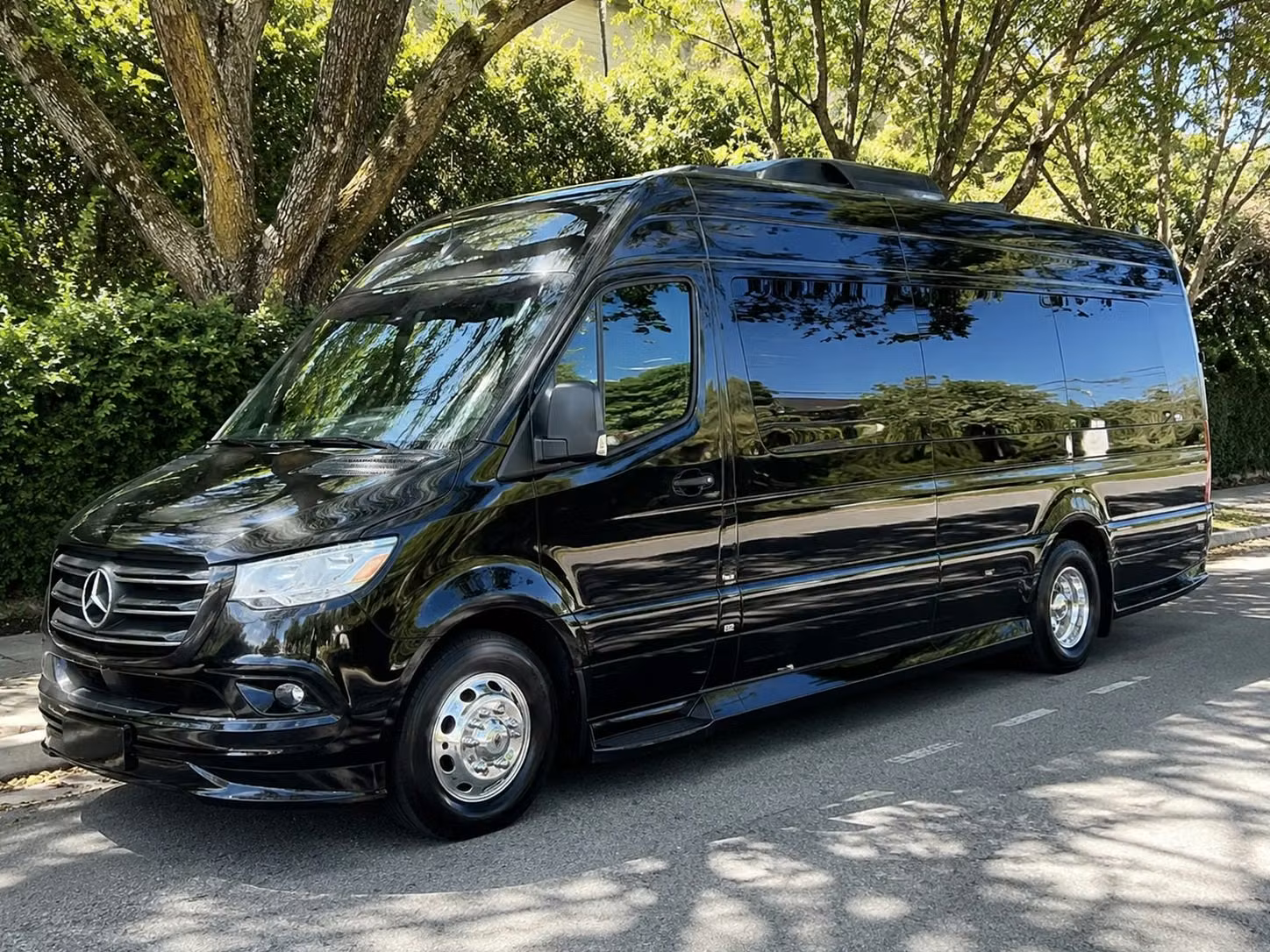 pontiac sprinter limo rental